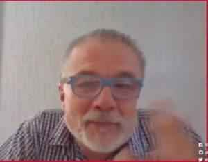 Captura de Doctor Alberto del Castillo hablando sobre represión social.