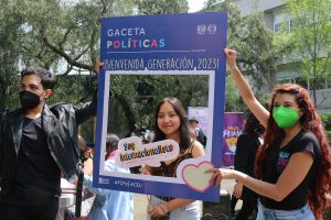 Los alumnos participaron en la Feria de Servicios de la FCPyS. Foto: Luis Olmeda