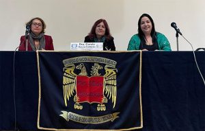 Ericka Andrea Rodríguez, Dra. Carola García Calderón y Profa. Silvia Josefina González. Inauguración de la Semana de la Publicidad.