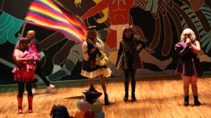 El colectivo 'El cuartel de las churpias' presentó una pasarela y un show de Drag queen. Foto: Angélica Martínez.
