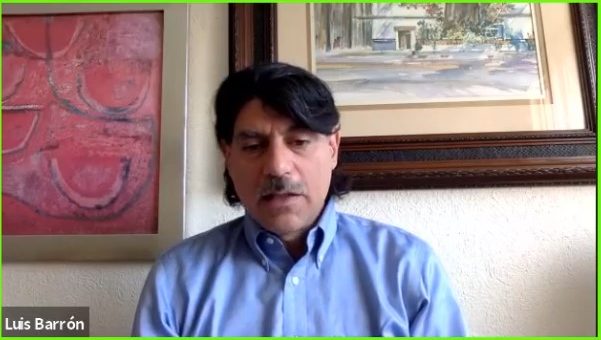 Historiador hablando sobre Venustiano Carranza y la política exterior mexicana.