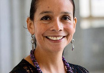 Retrato de Guadalupe Correa Cabrera, especialista en trata de personas